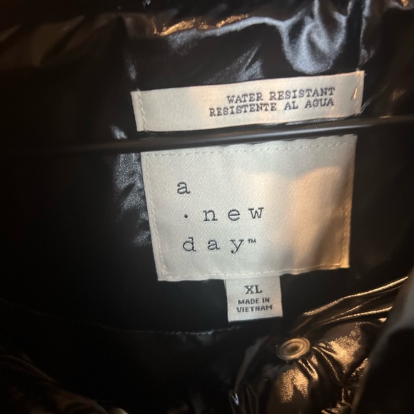Target A New Day Black Puffer NWOT - Picture 2 of 6